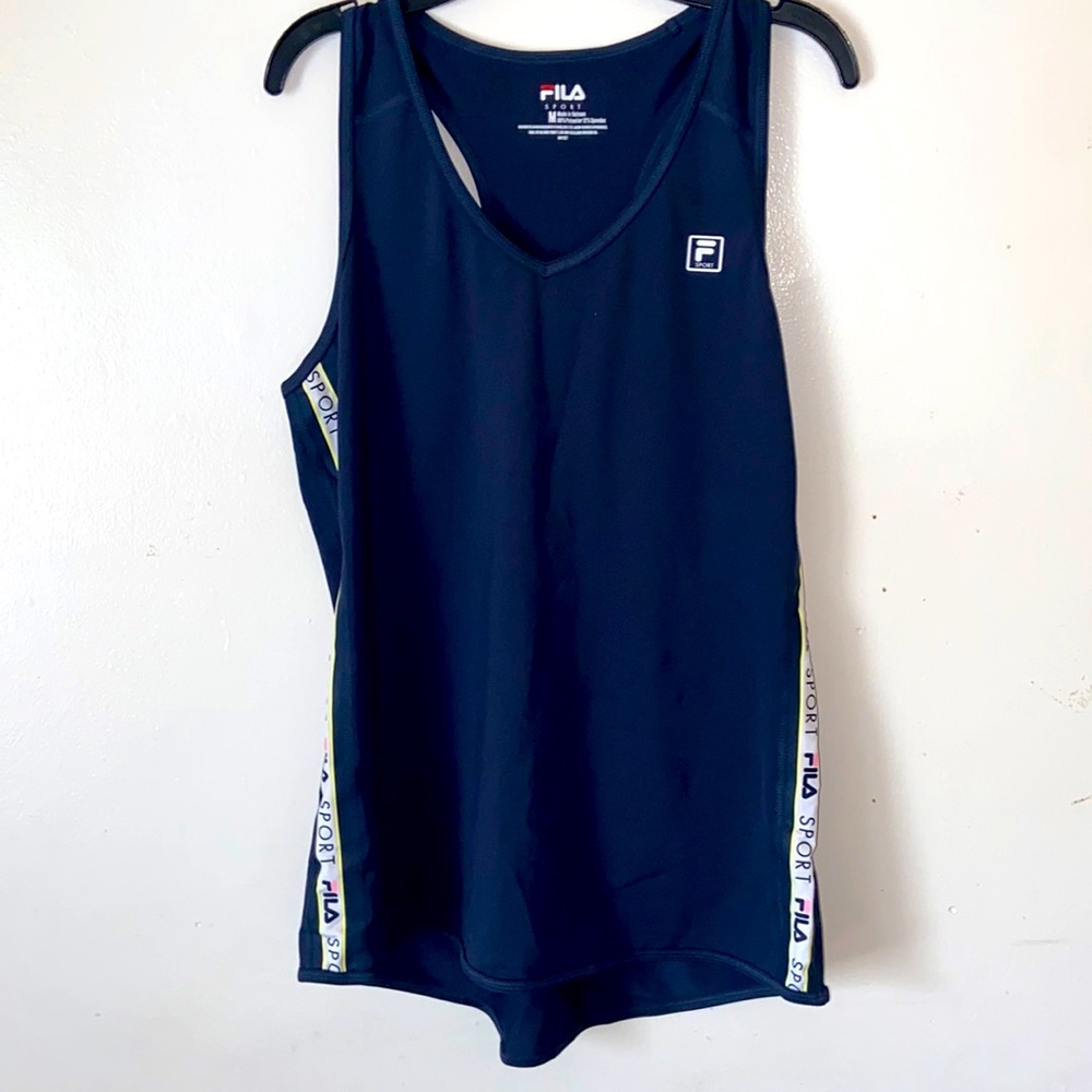 Women’s sporty tank top
